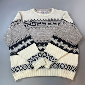 TIP TOP TAILORS Sweater Mens XL Vintage Canada Made Grandpacore Greek Key